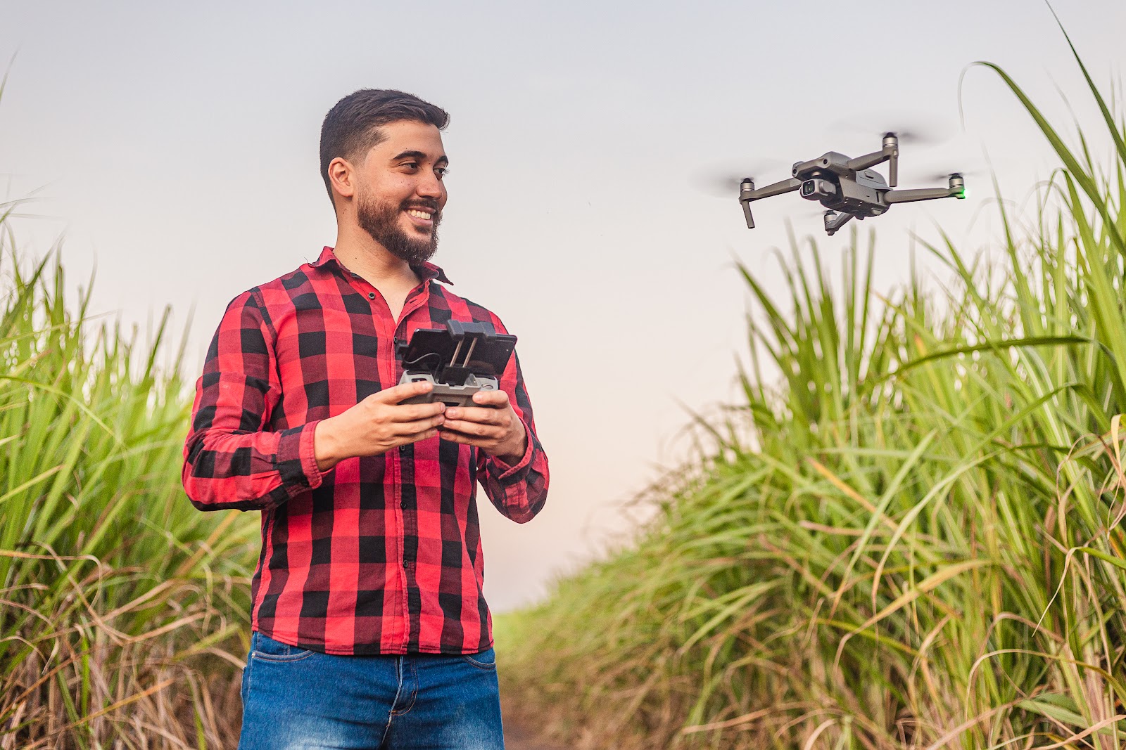 Da Fazenda para o Céu: Drone Agrícola e Suas Aplicações