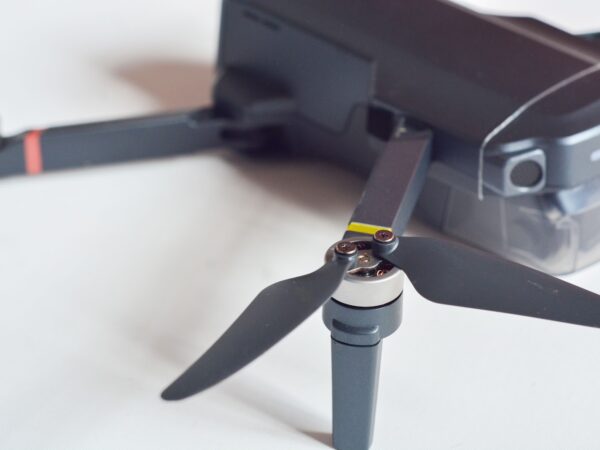 Maximizando a Duração do Voo: Carregador USB Rápido para Drone DJI