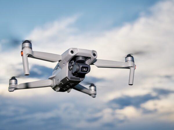 Capture Momentos Incríveis com a Câmera para Drone